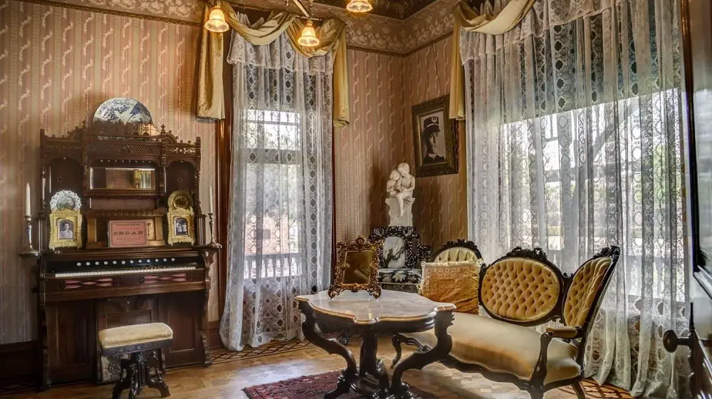 Formal Parlor @ Rosson House Museum - <a href="https://heritagesquarephx.org/rossonhouse/">Photo Source</a>