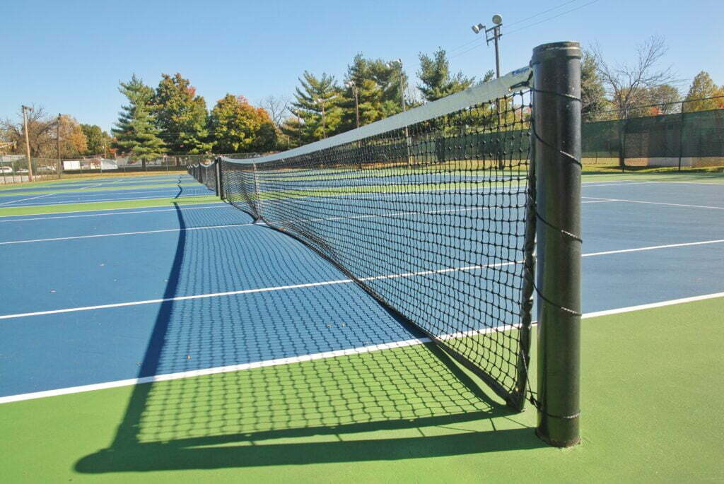 Paradise Valley Community College Tennis Court <a href="https://unsplash.com/photos/90b7HUk7od0?utm_source=unsplash&utm_medium=referral&utm_content=creditShareLink/">Photo Source</a>