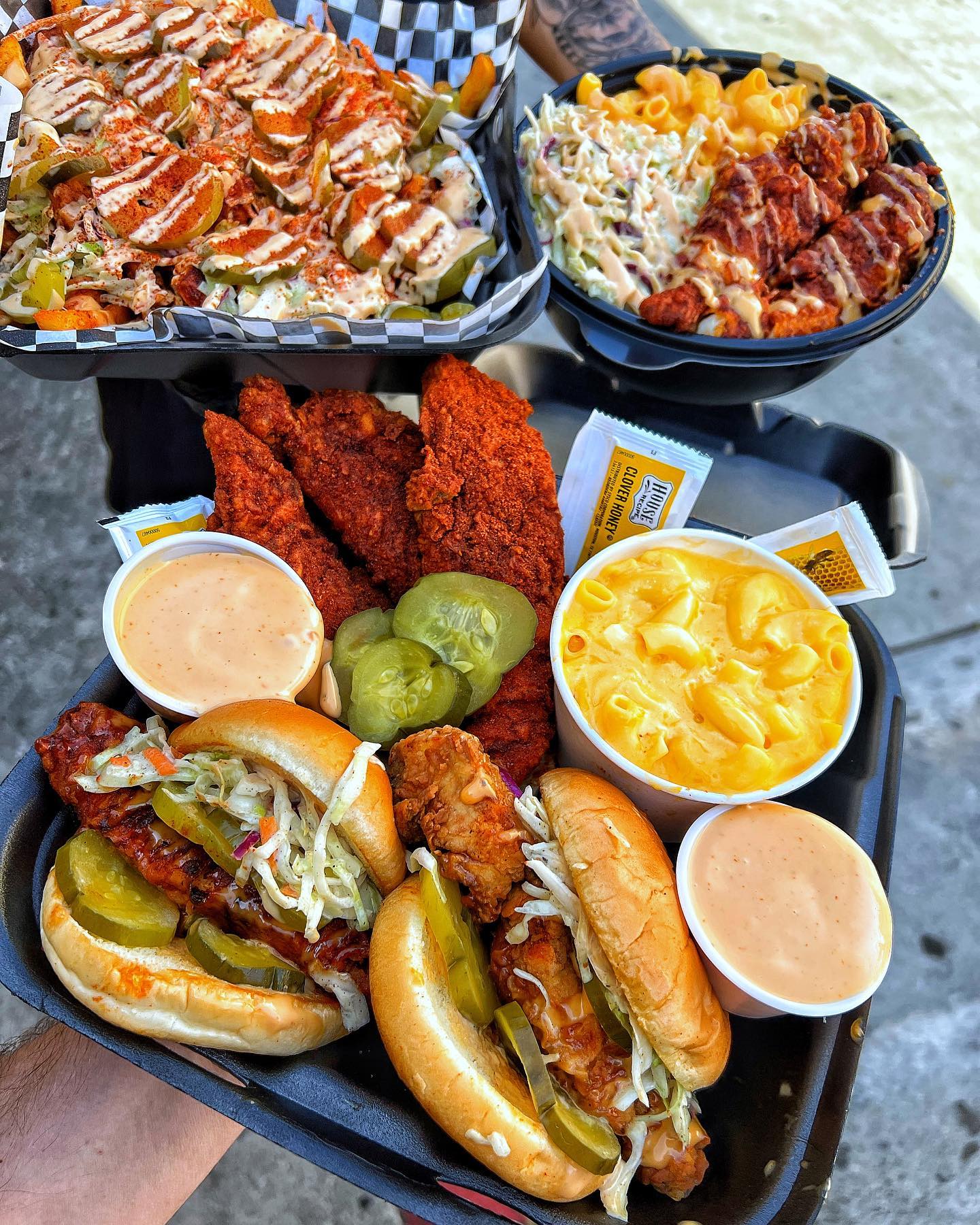 The Ultimate List of the Top 10 Places for the best Fried Chicken in